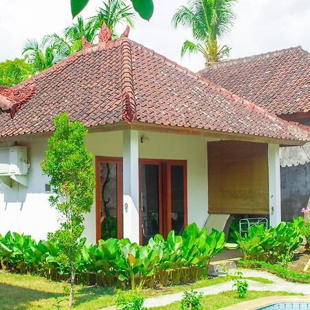 Ocean Sun Homestay Tulamben Eksteriør bilde