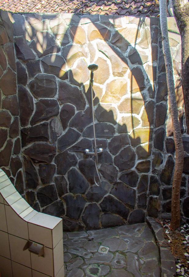 Ocean Sun Homestay Tulamben Eksteriør bilde